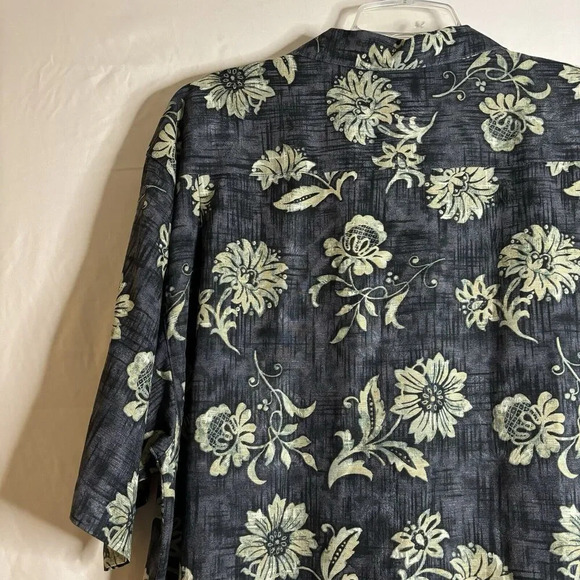 TOMMY BAHAMA Hawaiian Floral Print Short Sleeve Silk Button Up Aloha Shirt Large - Picture 8 of 14